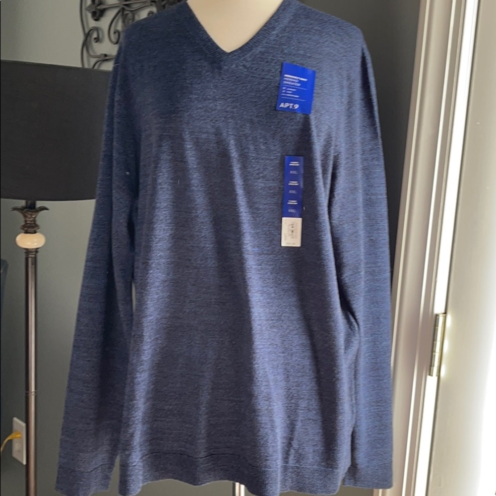 Men’s Apt. 9 light weight sweater